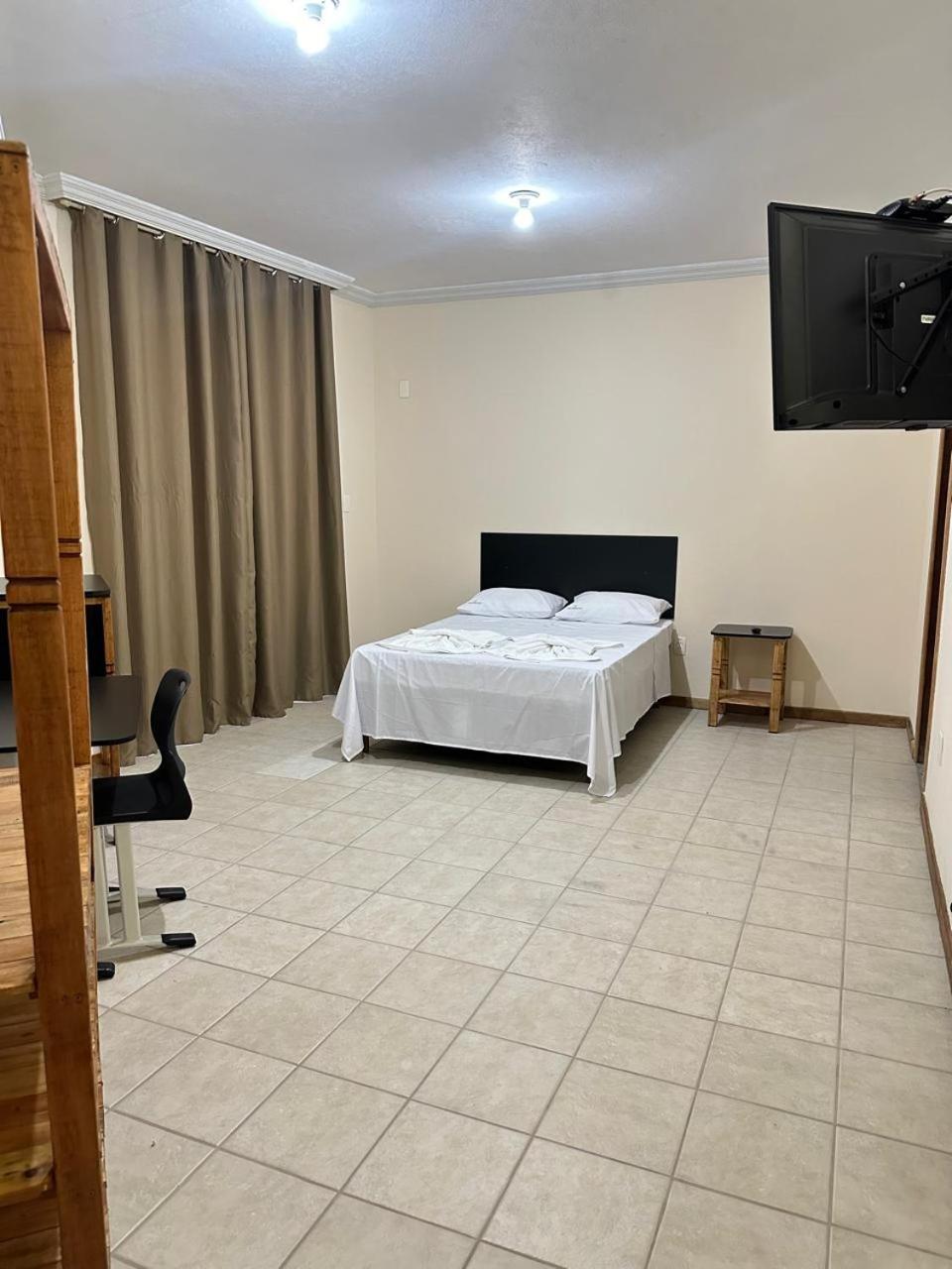 Hotel Central Plaza Timoteo Bagian luar foto